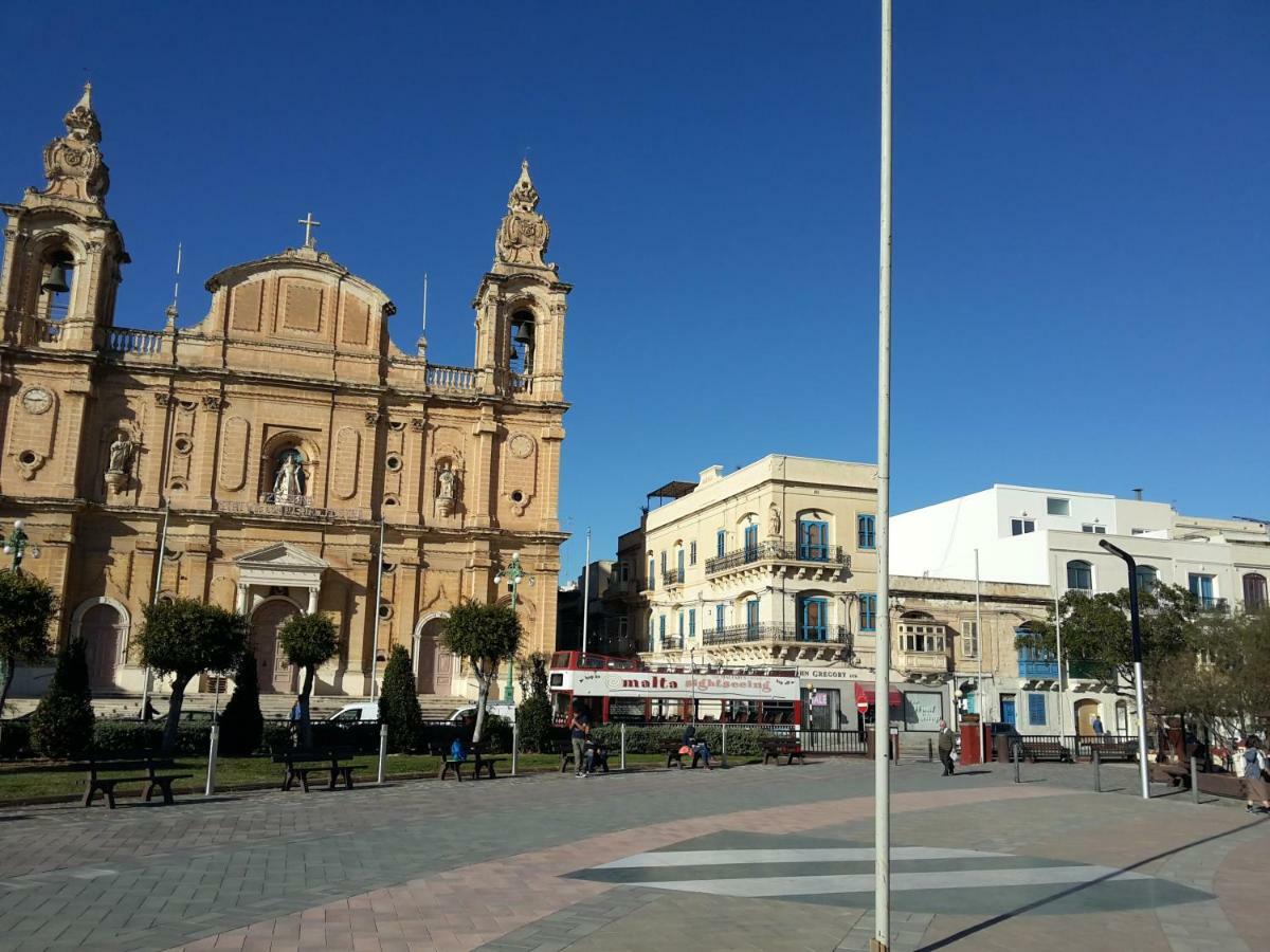 Seafront Room Msida Extérieur photo